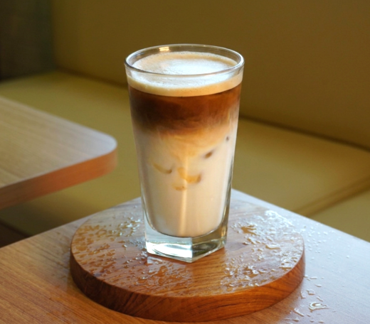 Vanilla Latte ( ice )