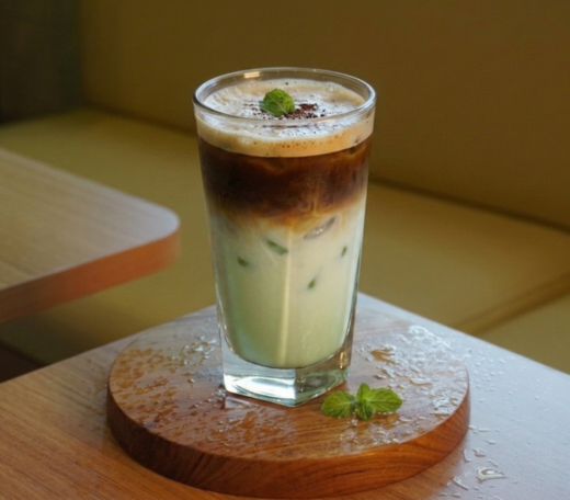 Kopi Pandan Latte ( ice )